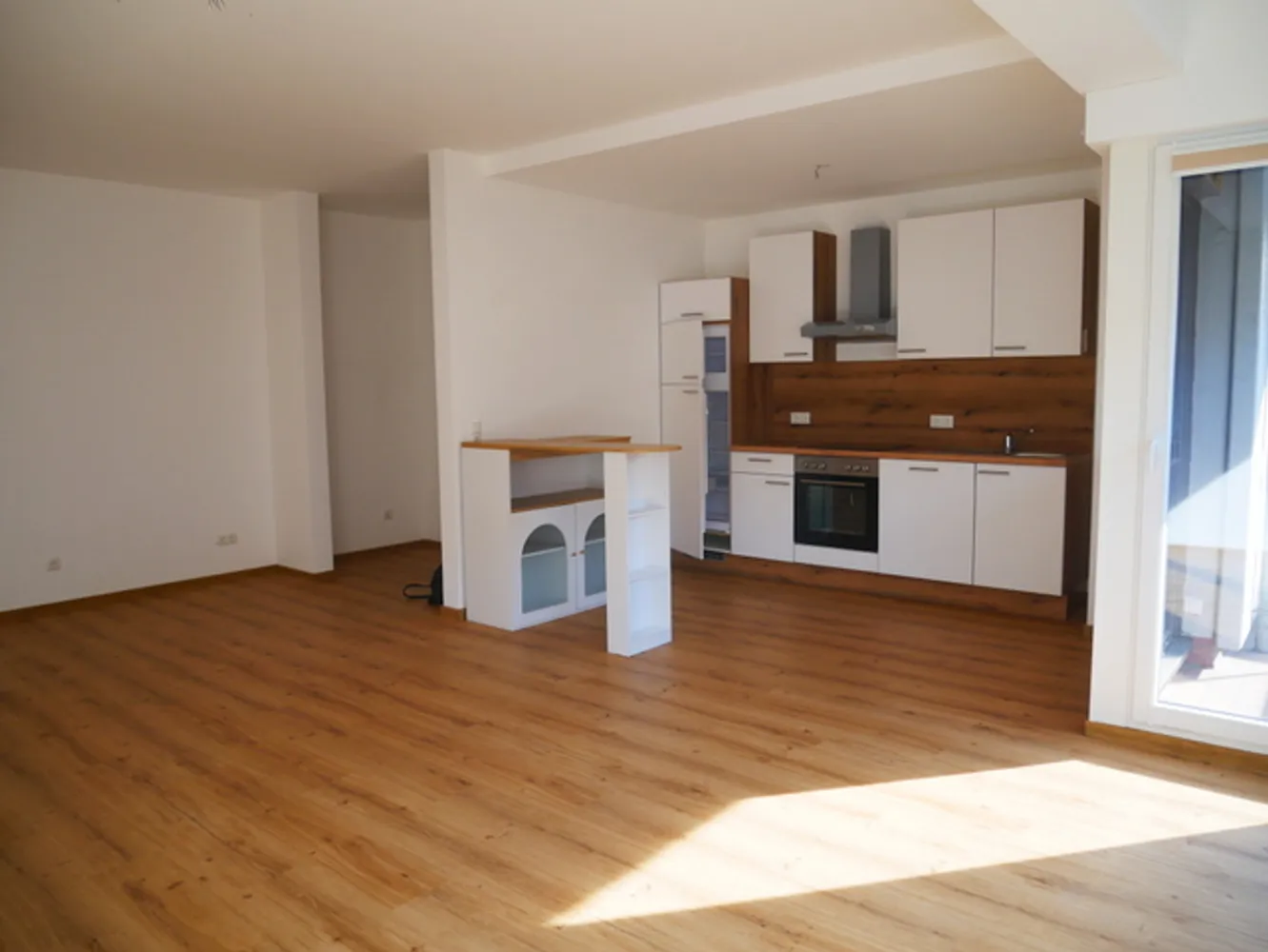 2 Zimmer Wohnung mit 70 m² in Koblenz – Bild 2