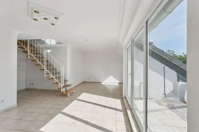 4 Zimmer Wohnung mit 118 m² in Bonn – Bild 11