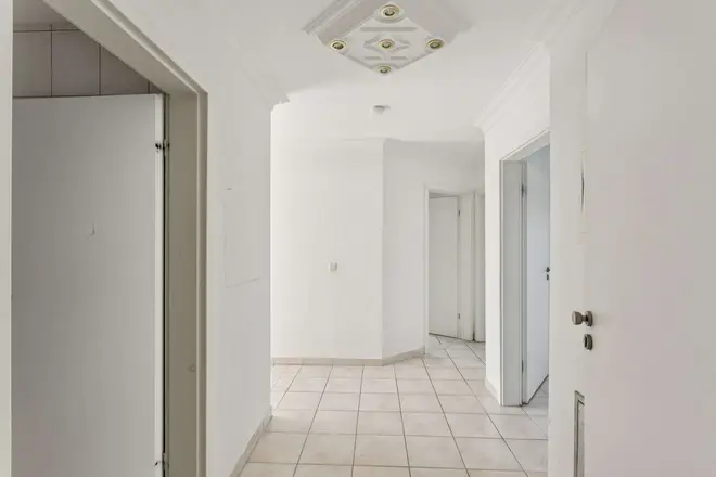 4 Zimmer Wohnung mit 118 m² in Bonn – Bild 3