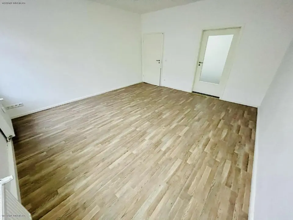 4 Zimmer Wohnung mit 98 m² in Gera – Bild 1