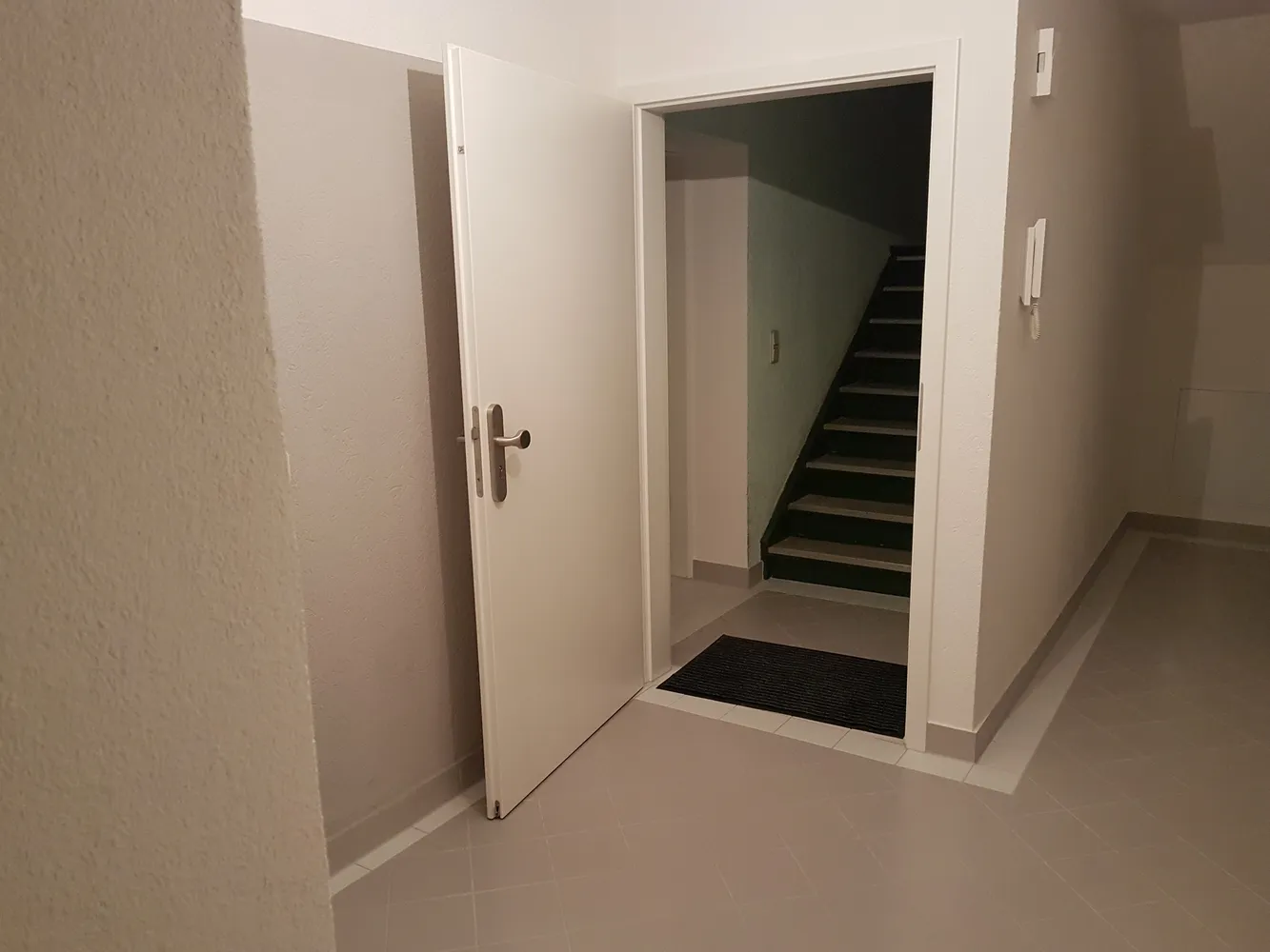 3 Zimmer Wohnung mit 90 m² in Rostock – Bild 7