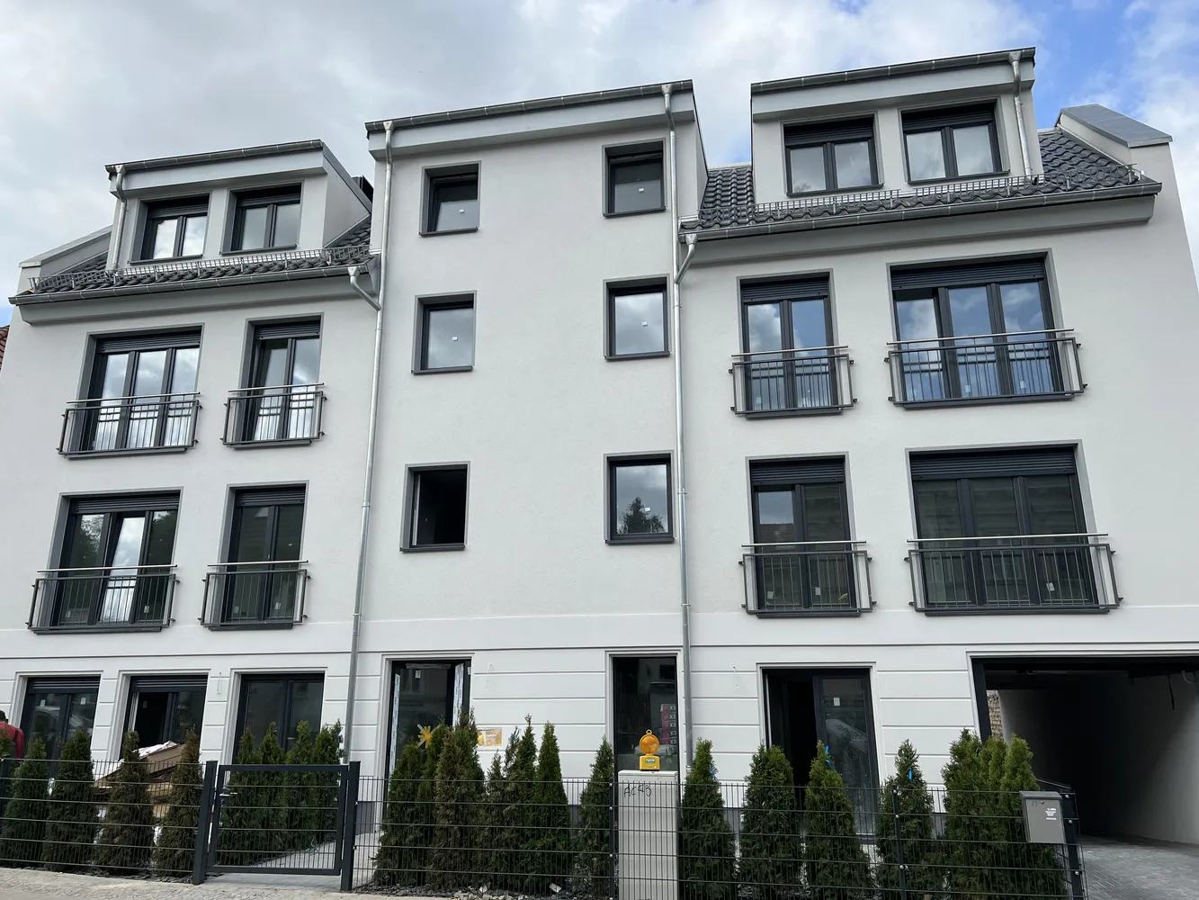 4 Zimmer Wohnung mit 99 m² in Berlin – Bild 1