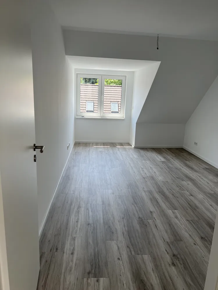 4 Zimmer Wohnung mit 99 m² in Berlin – Bild 4