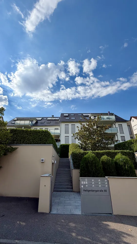 4 Zimmer Wohnung mit 119 m² in Stuttgart – Bild 1