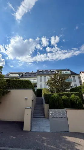 4 Zimmer Wohnung mit 119 m² in Stuttgart – Bild 1