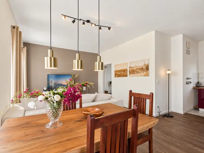 2 Zimmer Wohnung mit 90 m² in Wiesbaden – Bild 7