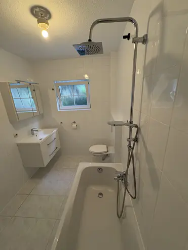 2 Zimmer Wohnung mit 60 m² in Leverkusen – Bild 2