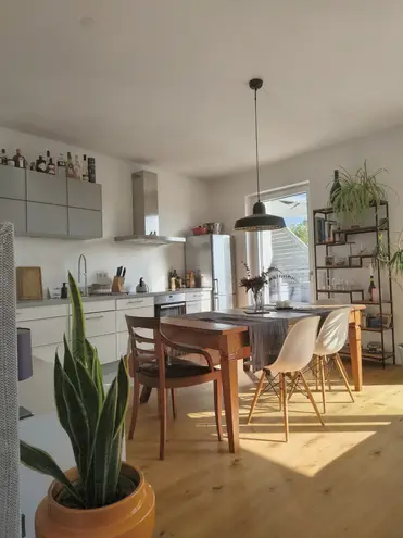 3 Zimmer Wohnung mit 100 m² in Köln – Bild 2