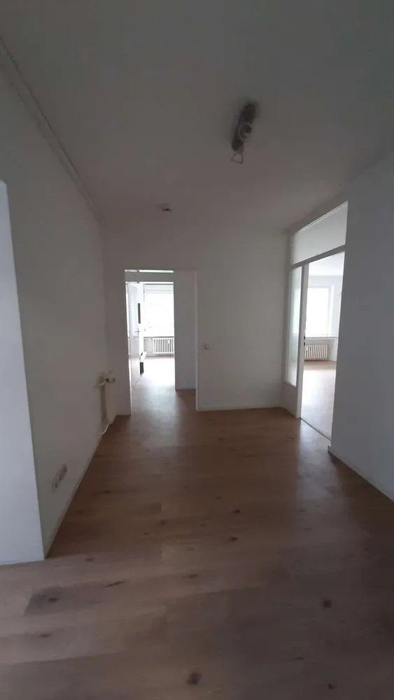3 Zimmer Wohnung mit 78 m² in Krefeld – Bild 4