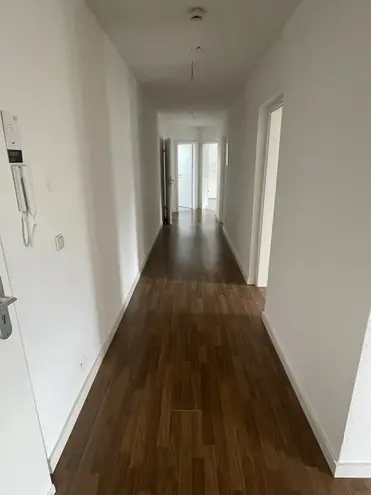 4 Zimmer Wohnung mit 107 m² in Wiesbaden – Bild 4