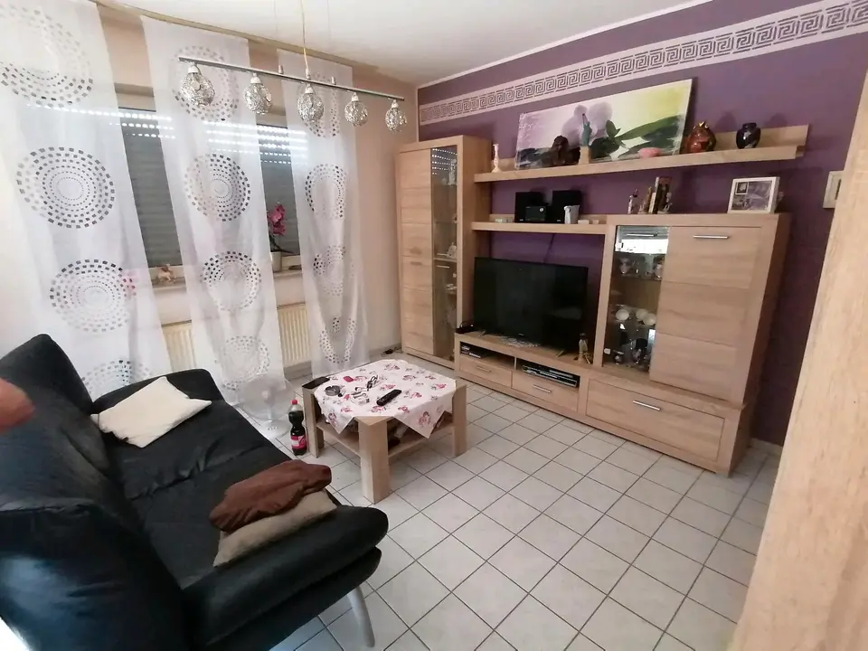 Studio mit 35 m² in Saarbrücken – Bild 1