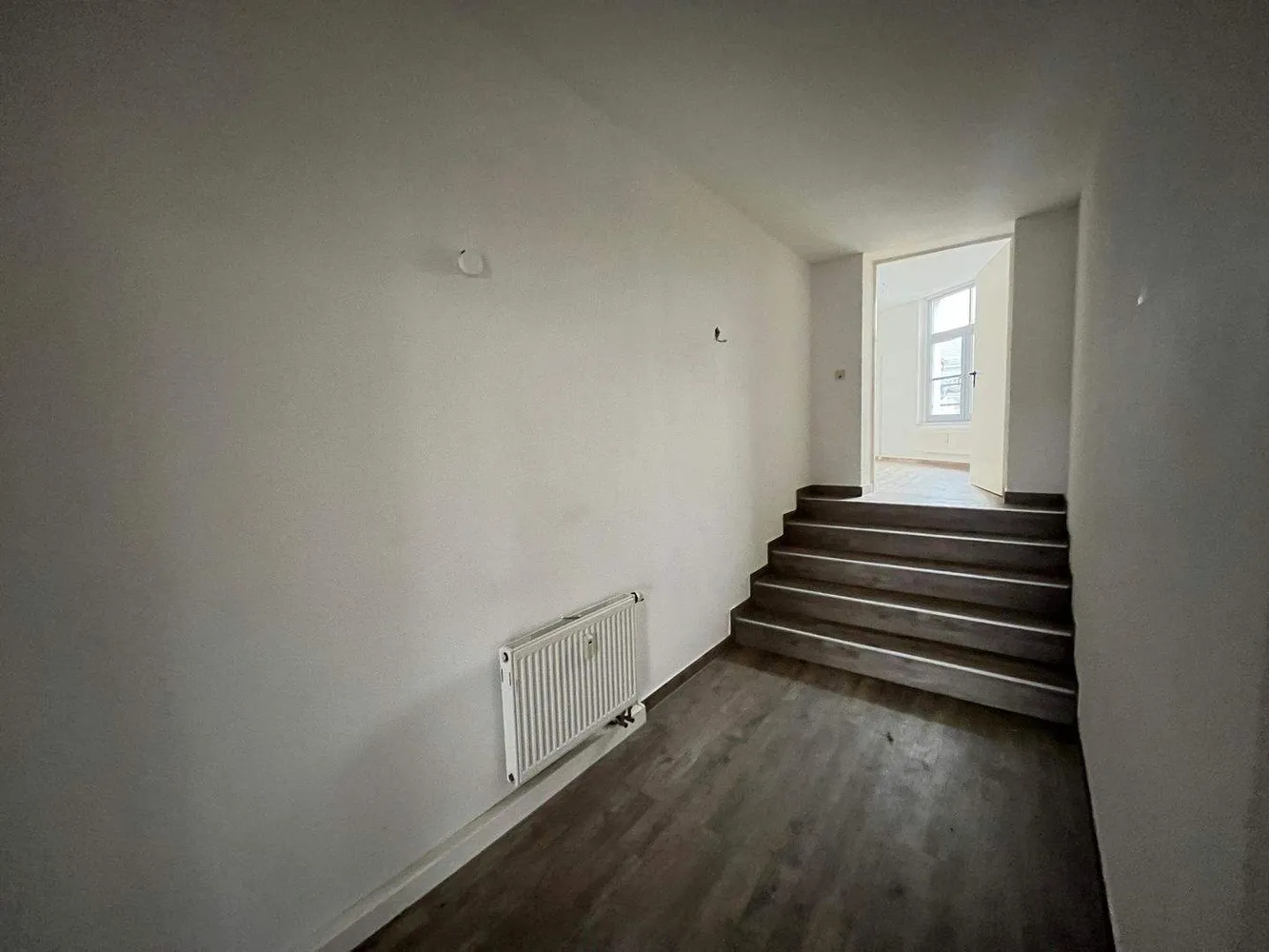 5 Zimmer Wohnung mit 110 m² in Chemnitz – Bild 3