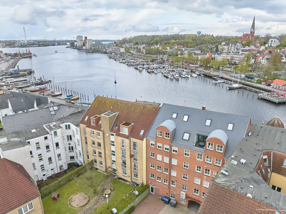 2 Zimmer Wohnung mit 176 m² in Flensburg – Bild 3