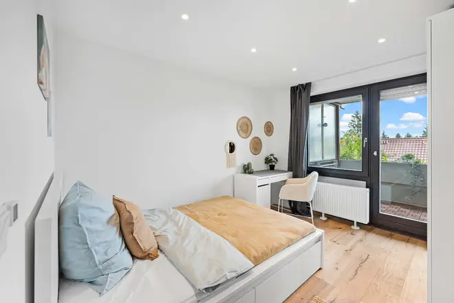 WG-Zimmer mit 10 m² in München – Bild 1