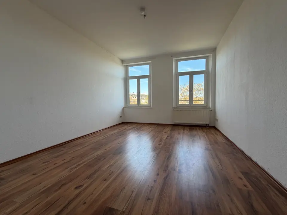 4 Zimmer Wohnung mit 98 m² in Plauen – Bild 2