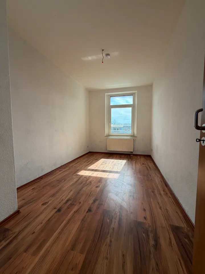 4 Zimmer Wohnung mit 98 m² in Plauen – Bild 6