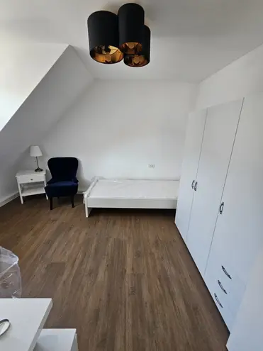 WG-Zimmer mit 14 m² in Stuttgart – Bild 1