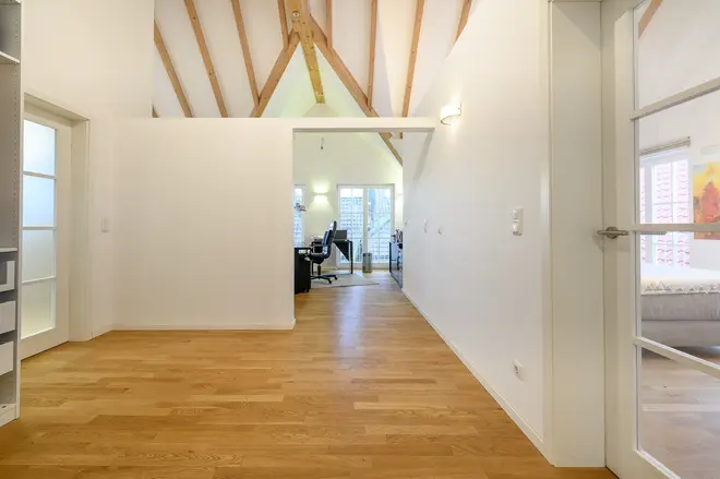 3 Zimmer Wohnung mit 160 m² in Frankfurt am Main – Bild 4