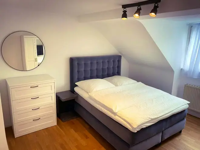 WG-Zimmer mit 20 m² in Frankfurt am Main – Bild 1