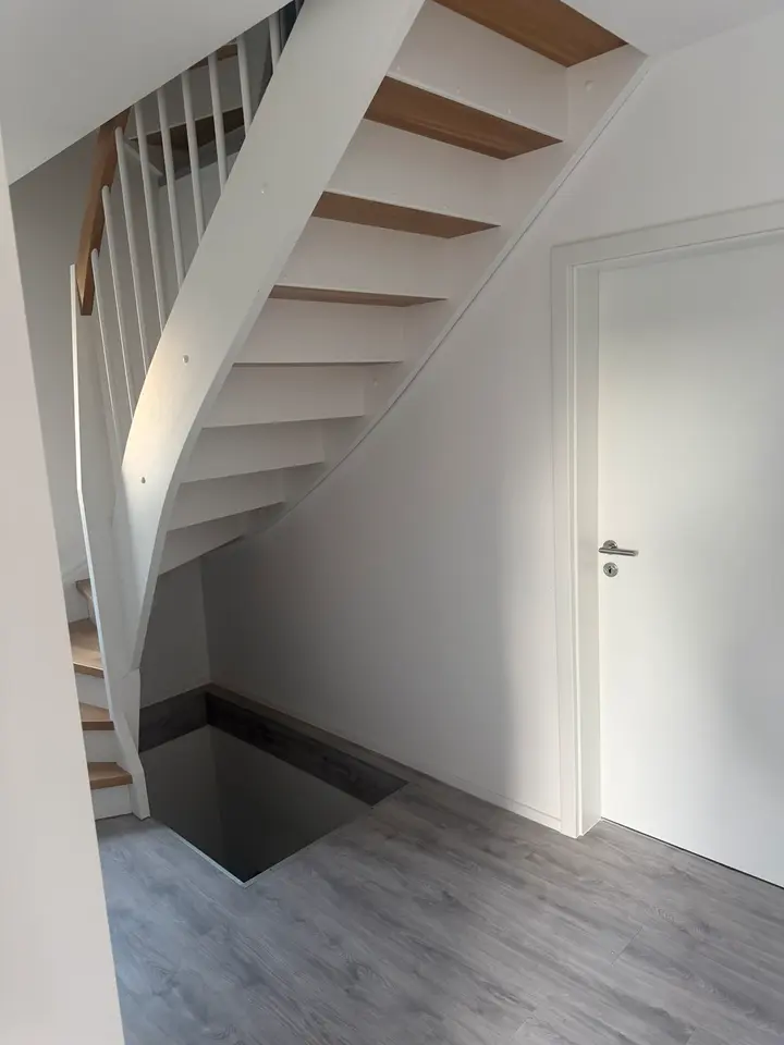6 Zimmer Haus mit 150 m² in Kassel – Bild 3
