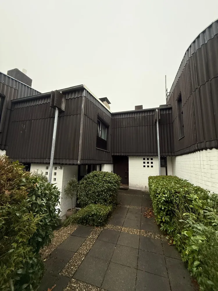 5 Zimmer Haus mit 126 m² in Wiesbaden – Bild 1
