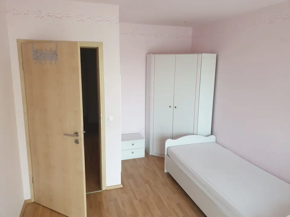 WG-Zimmer mit 40 m² in Bornheim – Bild 3