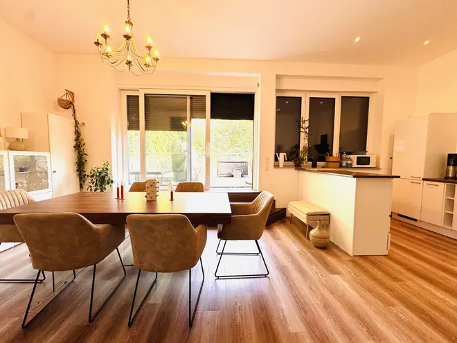 2 Zimmer Wohnung mit 87 m² in Solingen – Bild 1