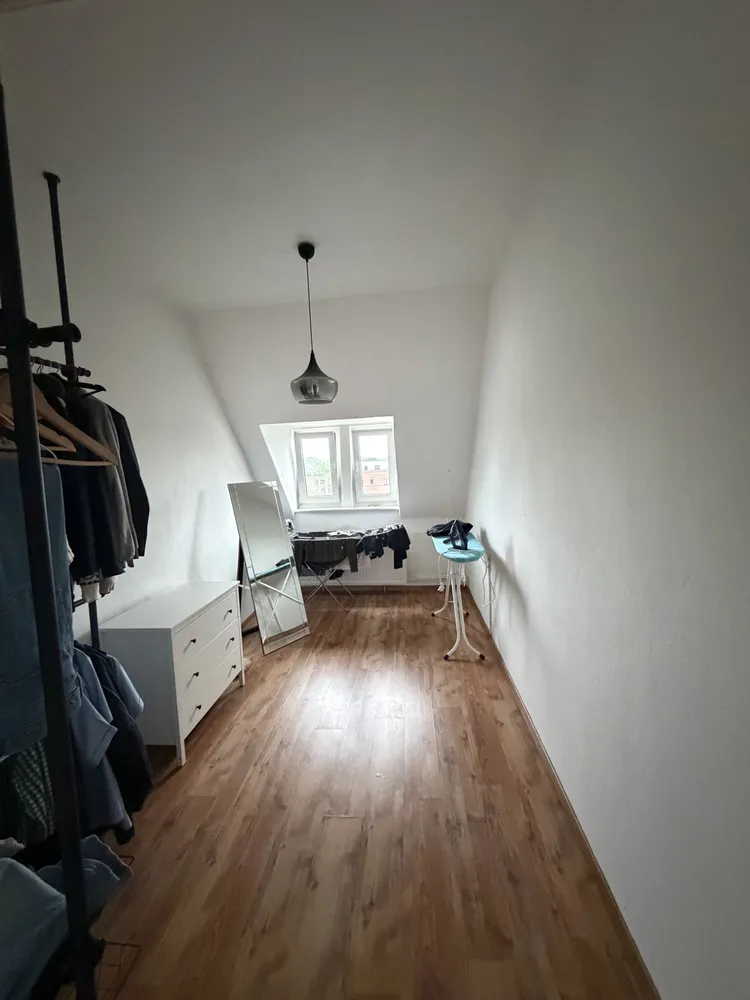 4 Zimmer Wohnung mit 115 m² in Lüneburg – Bild 2