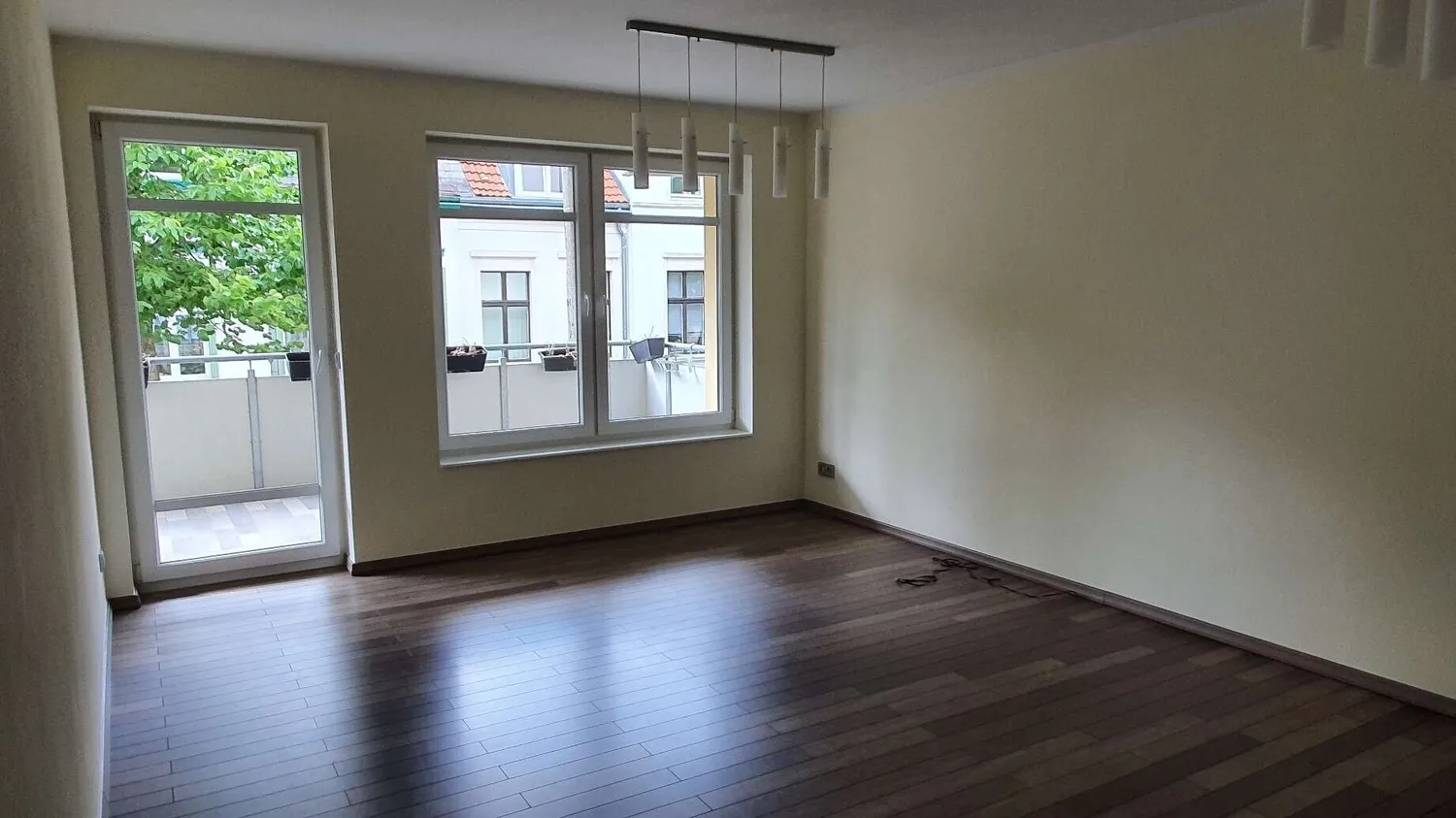 4 Zimmer Wohnung mit 117 m² in Greifswald – Bild 2
