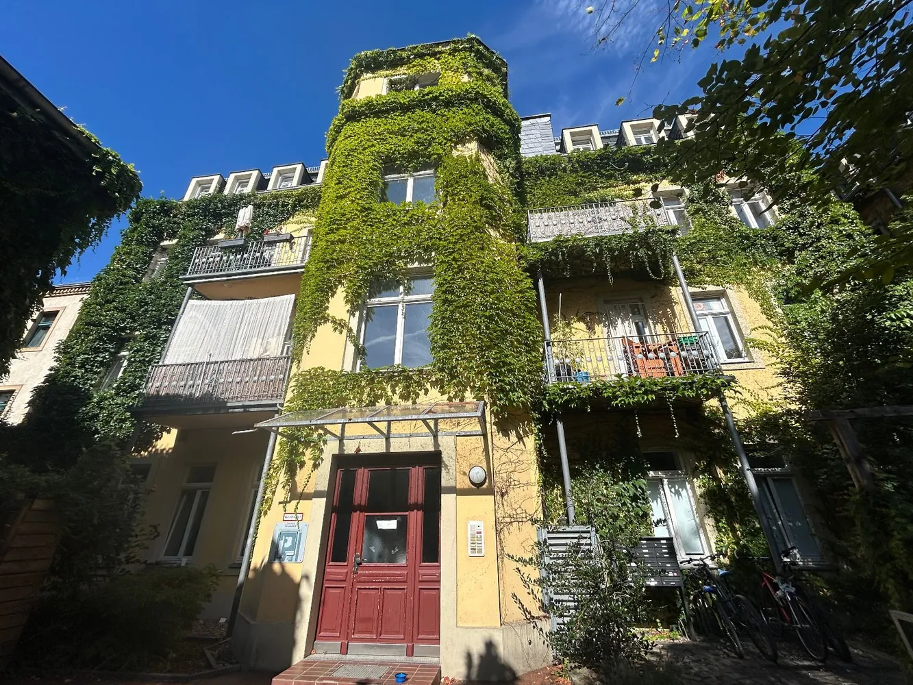 2 Zimmer Wohnung mit 42 m² in Dresden – Bild 1