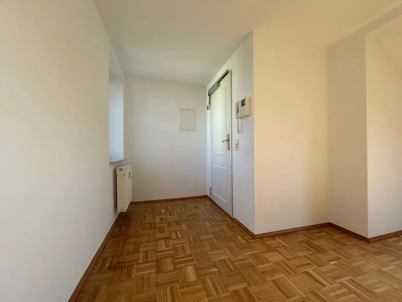 2 Zimmer Wohnung mit 42 m² in Dresden – Bild 2