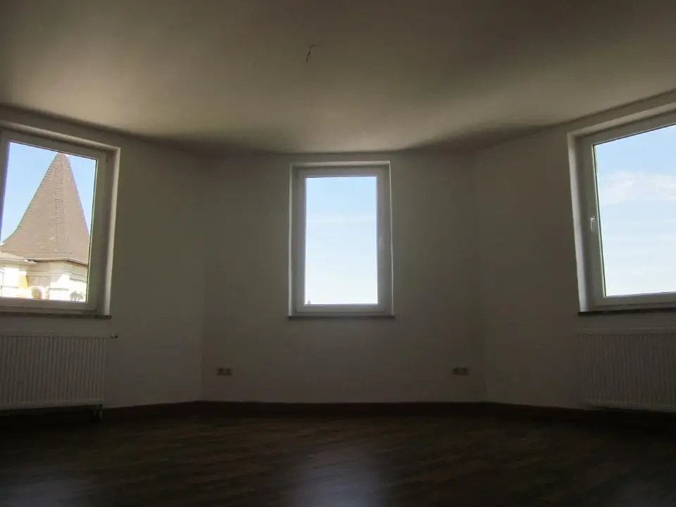 5 Zimmer Wohnung mit 100 m² in Plauen – Bild 8