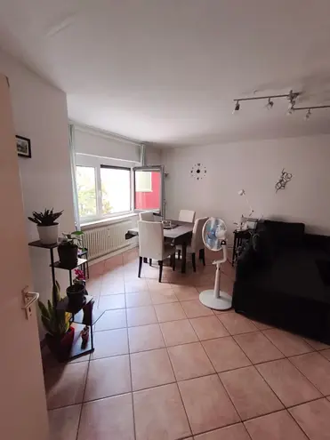 2 Zimmer Wohnung mit 63 m² in Karlsruhe – Bild 3