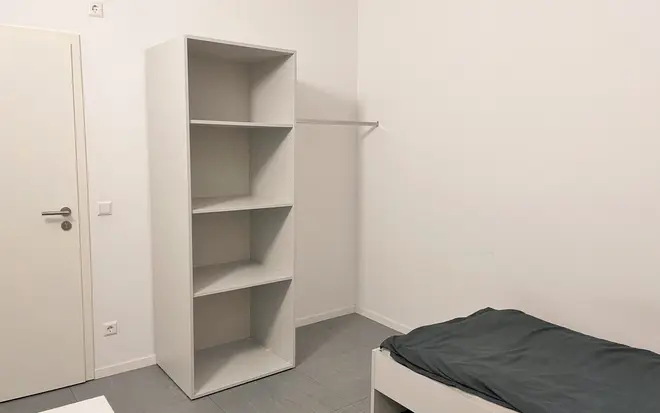 WG-Zimmer mit 11 m² in Stuttgart – Bild 2
