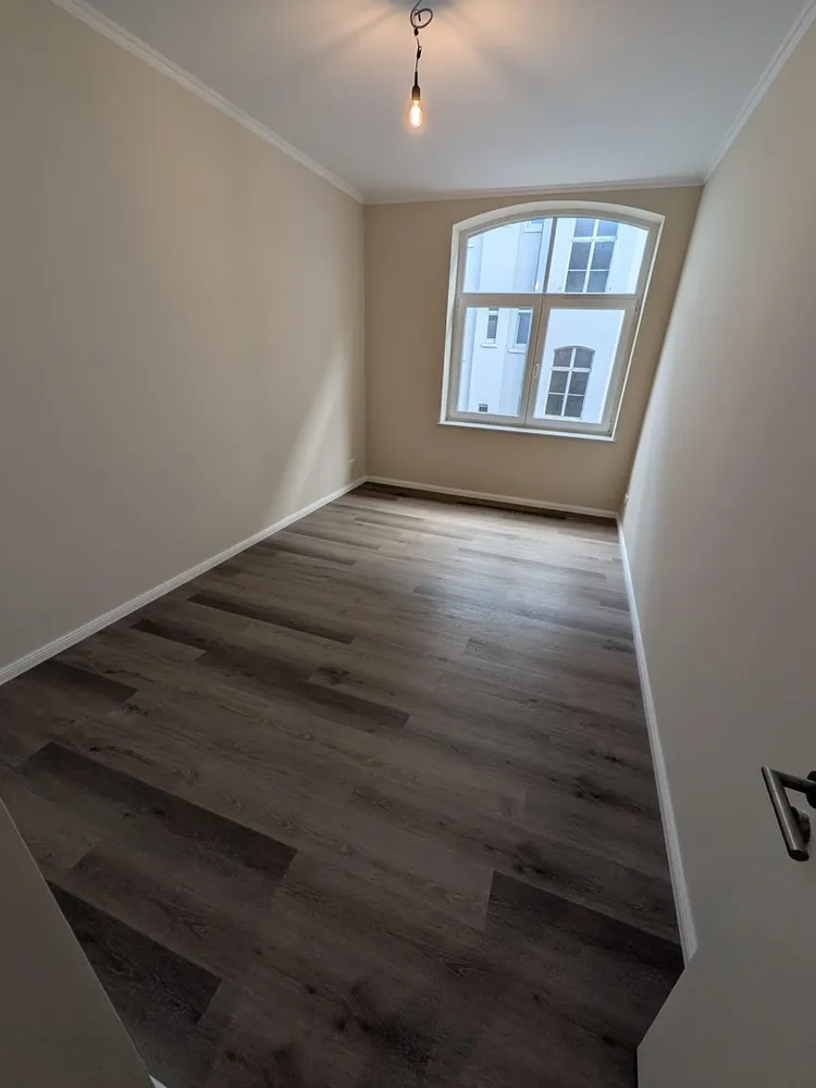 5 Zimmer Wohnung mit 128 m² in Wiesbaden – Bild 5