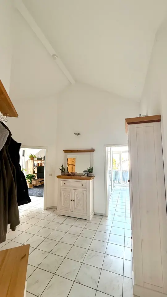 3 Zimmer Wohnung mit 92 m² in Bornheim – Bild 4