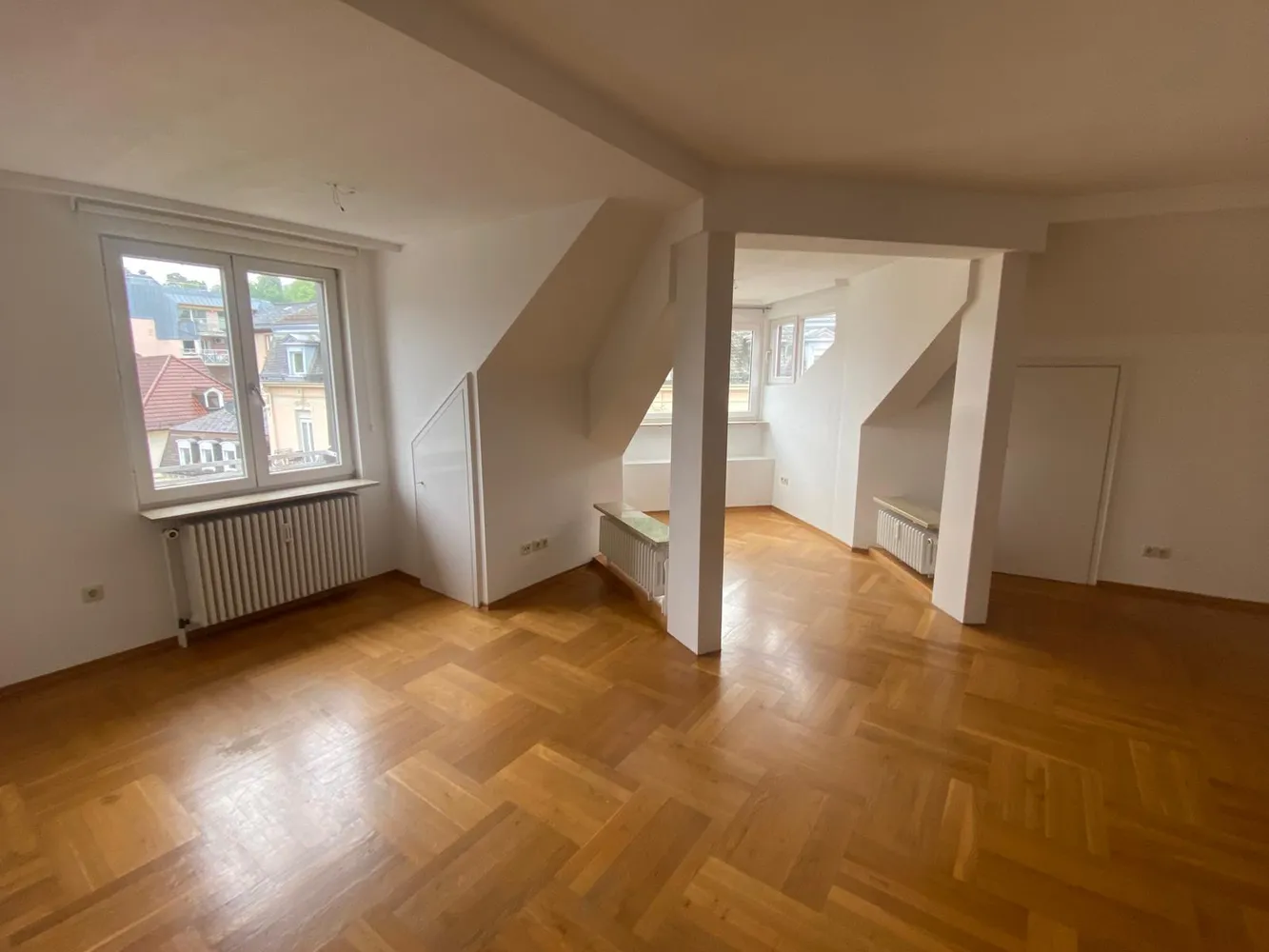 2 Zimmer Wohnung mit 72 m² in Baden-Baden – Bild 2