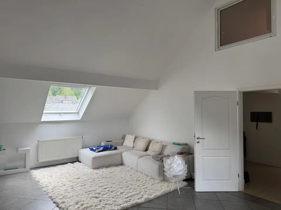 3 Zimmer Wohnung mit 92 m² in Trier – Bild 1