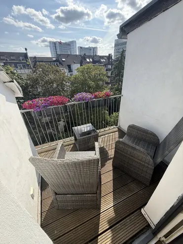 3 Zimmer Wohnung mit 97 m² in Düsseldorf – Bild 7
