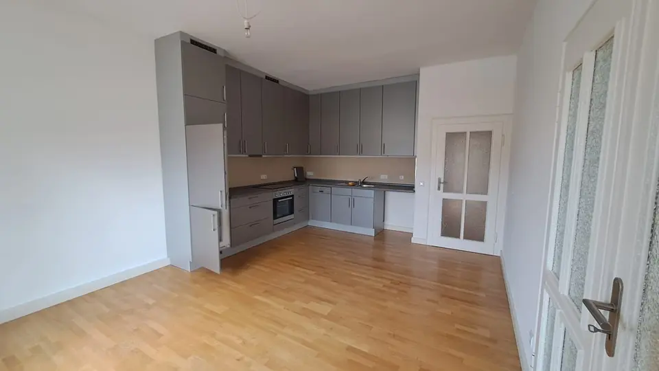 3 Zimmer Wohnung mit 90 m² in Dresden – Bild 4
