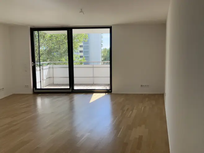 3 Zimmer Wohnung mit 78 m² in Frankfurt am Main – Bild 3