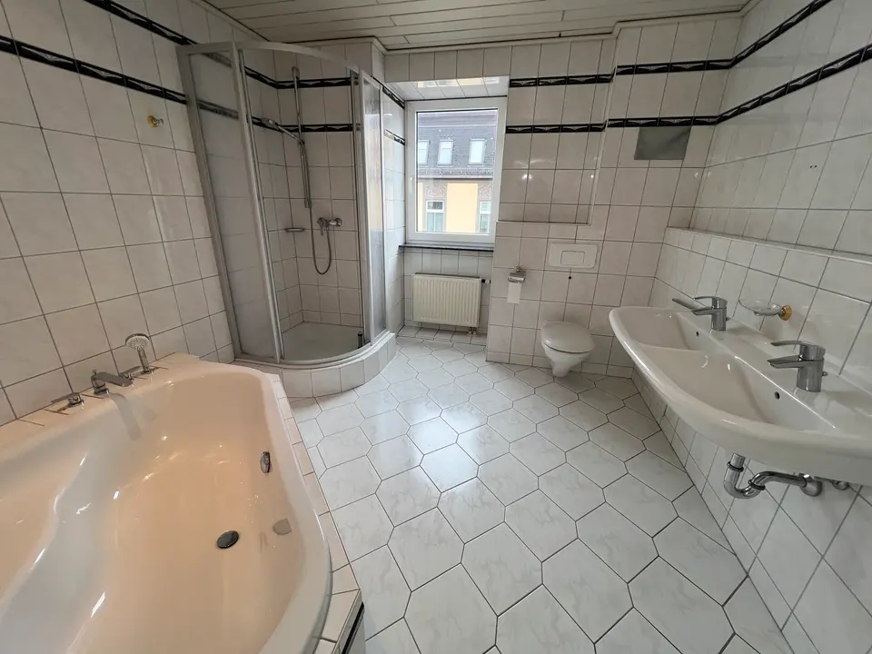 3 Zimmer Wohnung mit 100 m² in Gera – Bild 8