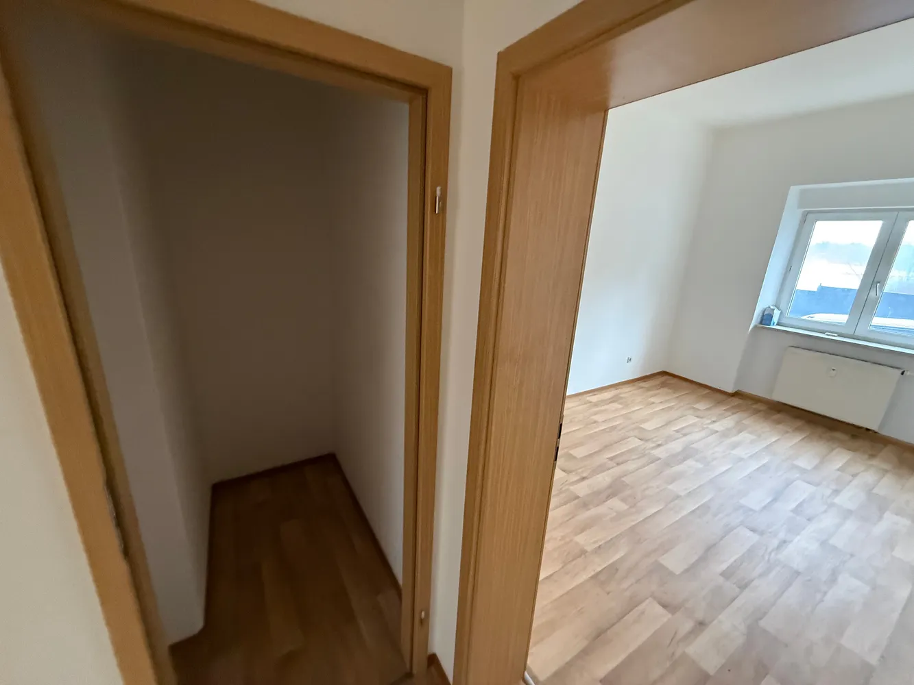 2 Zimmer Wohnung mit 53 m² in Plauen – Bild 12
