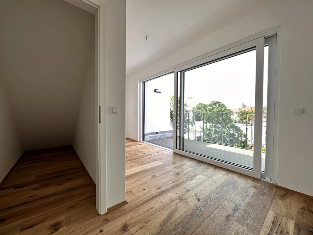 4 Zimmer Wohnung mit 157 m² in Leipzig – Bild 3