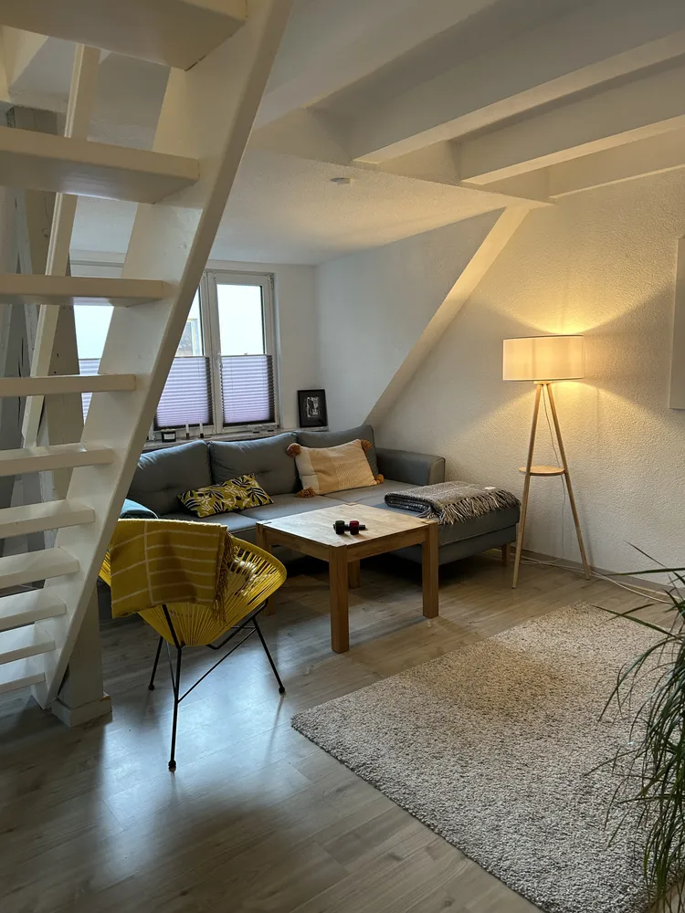 2 Zimmer Wohnung mit 87 m² in Potsdam – Bild 1