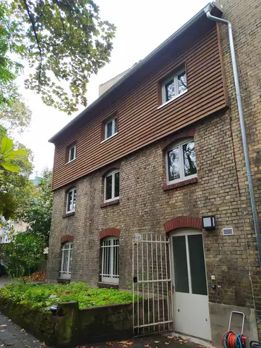 5 Zimmer Haus mit 105 m² in Offenbach am Main – Bild 2