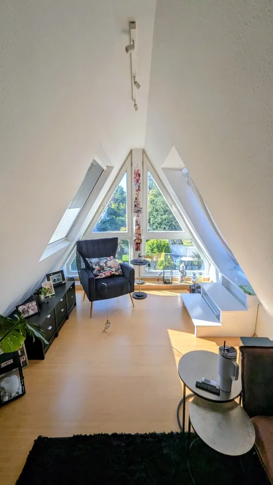 2 Zimmer Wohnung mit 75 m² in Karlsruhe – Bild 1