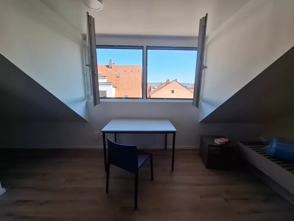 2 Zimmer Wohnung mit 20 m² in Erlangen – Bild 3