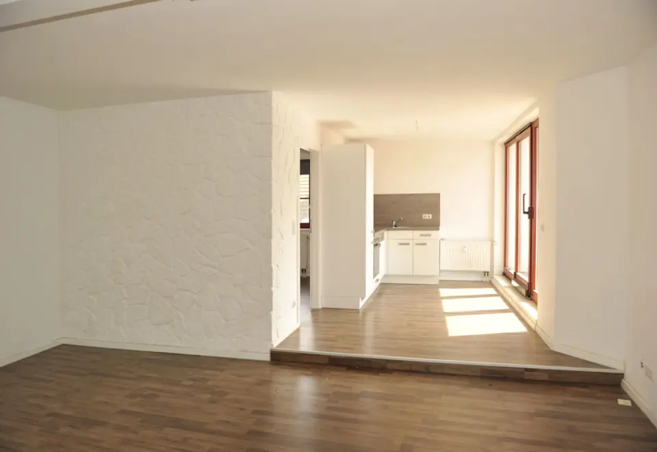 2 Zimmer Wohnung mit 60 m² in Zwickau – Bild 1