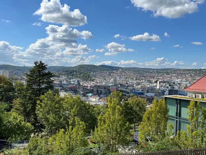 4 Zimmer Wohnung mit 134 m² in Stuttgart – Bild 1